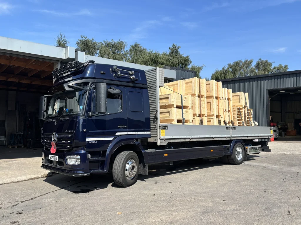The ScottsPackaging delivery vehicle